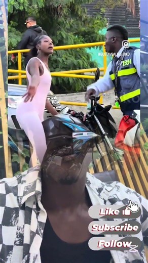 Lol😂 a traffic controller, scaring a lady that violated the traffic law #traffic #funny