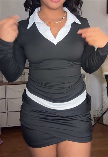 Stylish Office Modest Top for Your Wardrobe