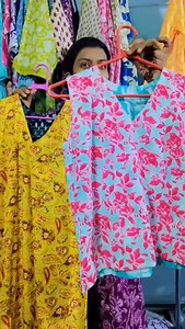 🌟 Experience the Ghe Bharari Exhibition! 🌟 Join us for a vibrant celebration of creativity designed especially for the wonderful community of Kolhapur! 📅 When: April 25, 26, 27, 2025 🕚 Hours: 11 AM - 9 PM 📍 Where: The Pavillion Hotel, Kolhapur ✨ Explore a variety of unique products, take advantage of fantastic deals, and find endless inspiration! 💖 Save the dates—this is an event you won’t want to miss! We’re proud to be the only Guinness World Record holder in the exhibition industry! 🎉 