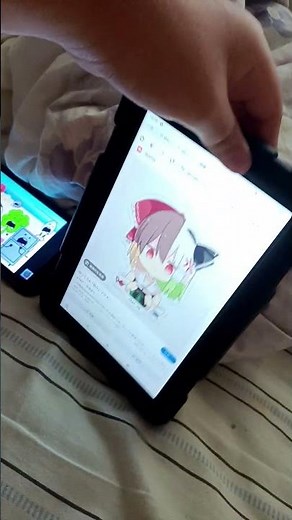 21 out context moments from different object shows