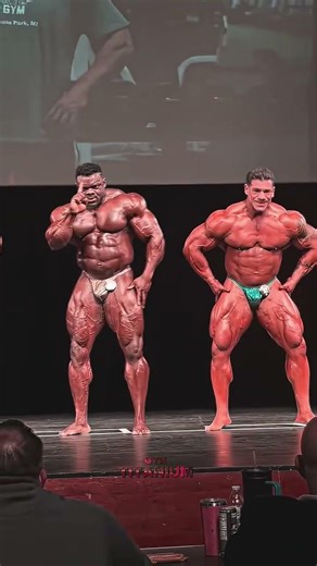 Blessing Awodibu and Mohamed Foda at the Detroit Pro Open 2026. 🏆 #maxtitanium