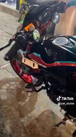 Yamaha FZ 250: Análisis y Rendimiento