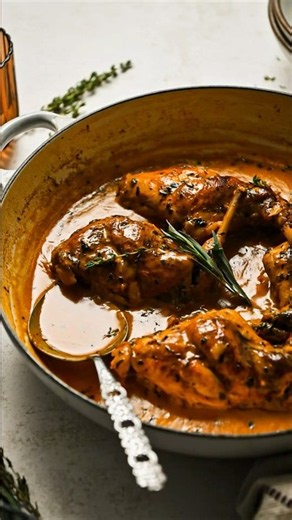Rabbit in a Creamy White Wine & Vinegar Sauce (Lapin au Vinaigre)