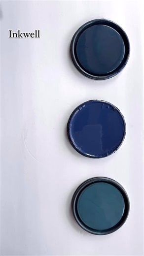 Blues that mean business: where masculine energy meets design perfection 🖤 Whether you’re upgrading your kitchen, creating a power office, or a cozy bedroom, our blues deliver. One Hour Ceramic turns walls into statement pieces, while One Hour Enamel transforms cabinets and doors into bold focal points. Pro tip: Our zero VOC Chalk Synthesis Paint lets you tackle furniture projects without the harsh chemicals - perfect for that vintage find turned modern masterpiece. These deep navies and fresh