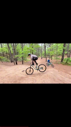 My first bike jump attempt! (Ouch!)