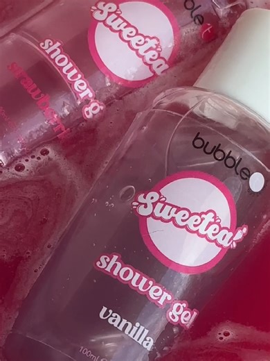 Your new shower obsession ✨ Sweet Tea vibes, silky bubbles, and total relaxation. #bubblet #bubbletcosmetics #bathandbody #bathbomb #bathtime #sweettea #sweet #showergel #bodywash