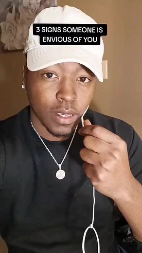 74K views · 2.3K reactions | 3 Signs someone is envious of you. #mrblakew #envyme #envyyou #comparisonisathief #dontcompareyourselftoothers #dontcompareyourself #signsofjealousy #enviouspeople | Mrblakew | Facebook