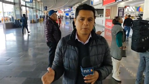#CDMX | En la Central de Autobuses del Norte, las líneas aún reportan cancelación de viajes a municipios como Ocotlán, Arandas y Ciudad Guzmán, en Jalisco. 📌 En Michoacán, Sahuayo, La Piedad y Zamora, en Sinaloa sólo se reportan cancelaciones a Mazatlán, mientras que en Colima algunas líneas reportan corridas canceladas a Manzanillo. El reporte es de Alfredo Torres | Azteca Noticias