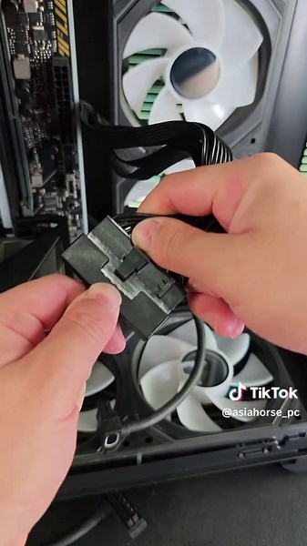 Building a Compact Black PC with Hydrus Cables