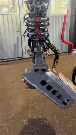 1.4K views · 398 reactions | Reparation av skördaraggregat 蝹#kranman #skördare #aggregat #skog | Såg & Motortjänst AB | Facebook