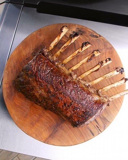 How to cook a venison rack on the barbecue