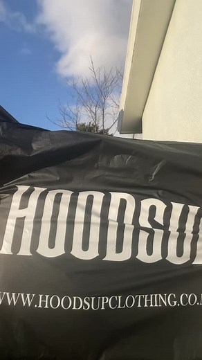 ‼️GIVEAWAY‼️ HOODS UP CLOTHING BLUE KIDS TRACKSUIT AND $100 💰 How to enter ?? ⬇️⬇️⬇️ Follow their socials @hoods up clothing FB,INSTAGRAM Tag someone down below Share this post Easy as that whanau, one lucky winner will be announced next Friday Shout out to the crew from hoods up for making this possible 🫡 💯 | Classick J