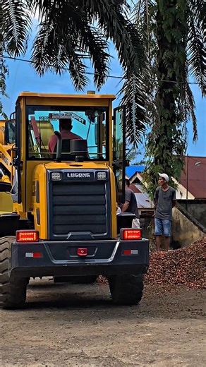 🤑 . . #mondaymotivation #ilustration #cleaningproducts | Riantono