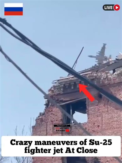 Crazy maneuvers of Su-25 fighter jet At Close #shortvideo