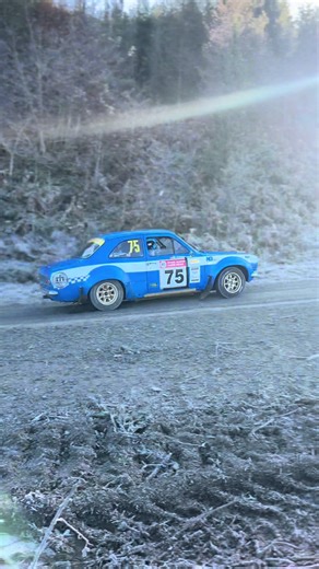 Proper old school rallying 🚗💨🏴󠁧󠁢󠁷󠁬󠁳󠁿 #ralio #rally #rallying #RAC #carsoftiktok