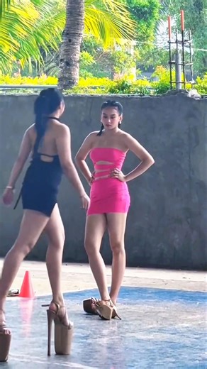 Surprise 🫢 High Heel Walks ❤️#highheel #highlights #fyp #model #heels #shoes #fashion