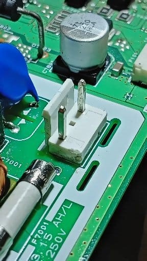 Works #component #pcb #replacement | Toni Sulistyo