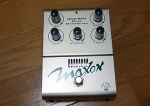 真空管内蔵でリアルなドライブ感 maxon ROD880