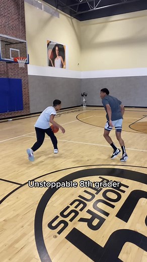 8th grade phenom (Trey Pinkard) working on his isolation scoring in 5 seconds or less. #icetrebasketballtraining #fyp #basketballtraining #basketball #handles #ballislife🏀 #houseofhighlights #classof2027 #middleschool #basketballtrainer