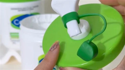 偷偷告诉你‼️80%的人都不知道大白罐有泵头🫣#好物分享#好物安利#大白罐泵头#丝塔芙大白罐#大白罐按压头-7535335156409781531