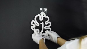 Rosnek Alien Neon Lights 2 PIECE Hanging Hooks for Bedroom,LED Neon Signs USB or Battery Operated,Light Up Sign Novelty Cool for Bedroom,Room,Wall Decor,Bar,Party,Christmas,Birthday