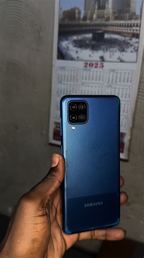 Samsung Galaxy A12: 64Go & 3Go RAM - Écran Changé