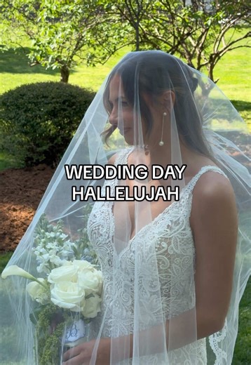 You hired a wedding content creator hallelujah!🪽🙏🏻 . . . #weddingcontent #weddingcontentcreator #2026bride wedding day content