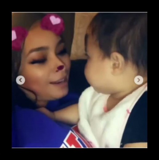 JESSICA CABAN & VIDA BABY