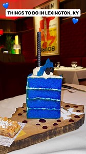 💙THINGS TO DO IN LEXINGTON, KY💙 There’s so many more amazing spots but I didn’t have time to check them all out again🫶🏼 1- @jeffrubyslexington 2- @infinity_rooftop_restaurant 3- @graeters 4- @keeneland 5- @italxrestaurant 6- @bluesushisakegrill at @thesummitatfritzfarm 7- @goodfellaspie 8- @georgies_socialhouse 9- @bellescocktailhouse #lexingtonky #lexington #kentucky #visitky #visitkentucky #visitlex #wildcats #universityofkentucky #lexingtonkentucky #travelguide #keeneland #jeffrubys #grae