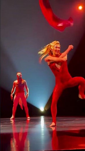 and THAT's stage presence 🌟 #KOOZA | Cirque du Soleil