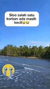 Sioo bodi yang tengg**l4m di Perairan Bibinoi, Halsel memakan korb*n. Tertelan air laut bercampur minyak tanah😭😭 Yang kuat ibu😭 Semoga keluarga diberikan ketabahan😭🙏🏻 | Momz Deeva Cheryl