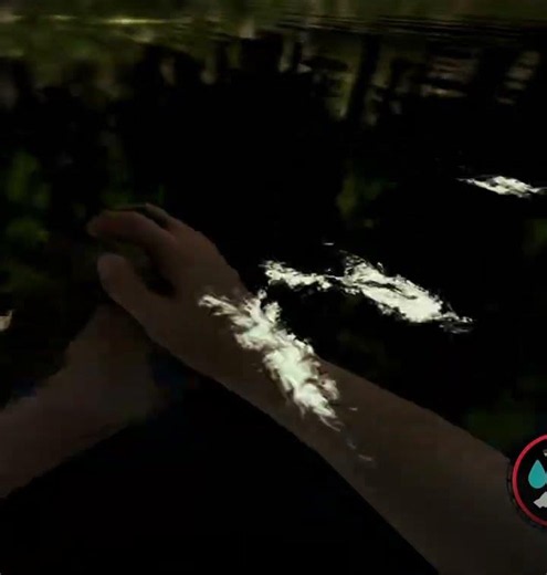 Easily defeated Armsy on the forest #gaming #glitch #army #theforest