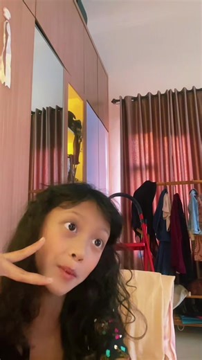 fidgettradingwithsarah&Ade (@fidgettradingwithsarah)’s videos with sonido original - 𝑀𝒶𝓃𝓊 𐙚 ⋅˚₊