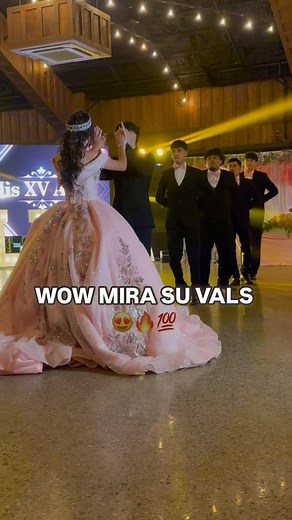 2.3K views · 1.3K reactions | Wow Que hermoso vals  . . . . . . . . . . . . . . . #tamborazo #bailes #baileschingones #halloweennails #jaripeos #puropincheparty #goals #goals❤️ #cumbias #hupangos #zapateado #zacatecas #norteñas #dancing #dance #guanajuato_mx #wepa #weparty #halloween #bailadores #bailemos #siguemeytesigo #mexicanbelike #quinces #quincedress #quinceaños #huapangos #huapango #siguemeytesigoo | Djomar Mix | Facebook