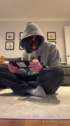 She thought that I looked weird ~ Pyro #furry #furryfandom #raptormaskfurry #fyp