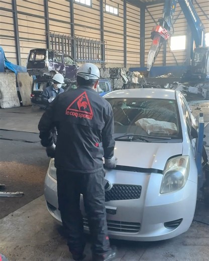 How we remove engine from Toyota vitz 2008 #toyotavitz #vitz #vitzrs #vitzclub #automotive | Auto parts.com