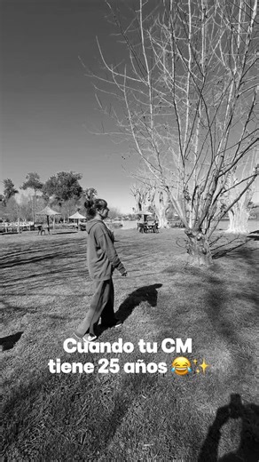 Cabañas | Delta de Tigre on Instagram: "Escapada chill para toda la familia 😅🤙🏽 A tan solo 30´min. de Capital Federal, llegás a Isla Atlantis, que si no nos conocés todavía > Somos un complejo de cabañas privado, súper equipado y con un montón de actividades para hacer! ¿Lo mejor de todo? No hace falta ser centennials para disfrutarla, acá tenemos plancitos para todas las edades! Te esperamos con amigos y familia para pasar el día u hospedarte en la noche! Conocé +info. en la web 🔗 Link disp