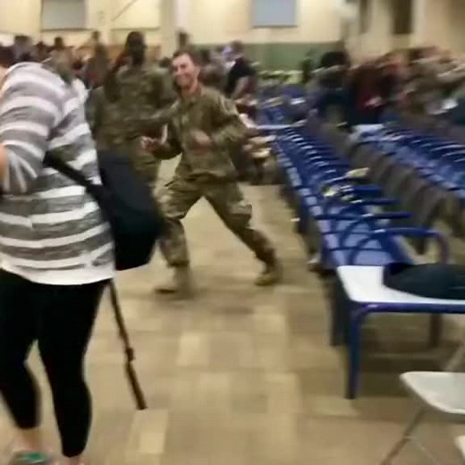 537K views · 10K reactions | Welcome home soldier #soldiercominghome #homecomingsurprise #cominghome #militaryhomecoming | Soldier Cominghome | Facebook