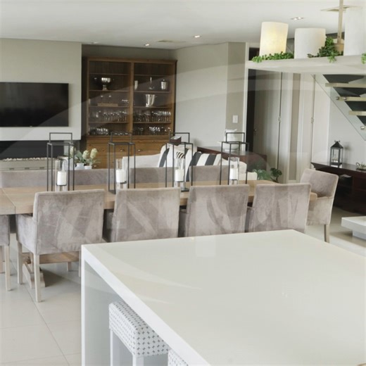 🌟 TO LET: MINT Lifestyle ESTATE in Klein Windhoek. 🌟 This 5-bedroom property is a celebration of architectural design that inspires a modern lifestyle combined with a sense of freedom away from the buzz of the city, yet with easy access to it. The Mint Estate is conveniently close to popular restaurants, only 5 min from Maerua Mall, with quick and easy access to Windhoek’s CBD, while also enroute to Hosea Kutako International Airport. The double story property has expansive glass to optimize n