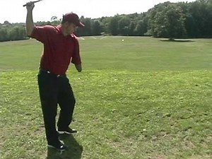 One armed golfer hits ball like no other.