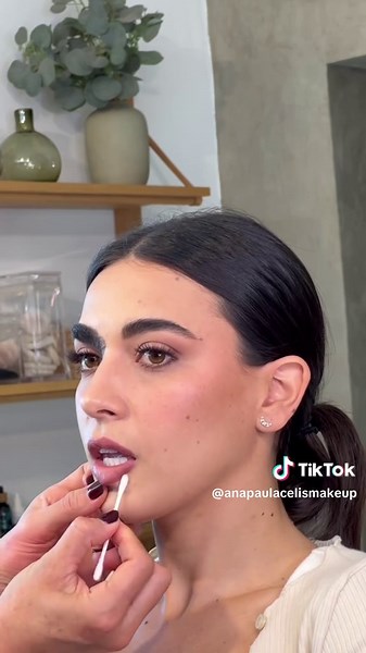 Natural Bridal Makeup for Authentic Brides