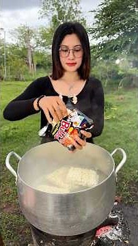 Cooking yummy noodle stir-fry recipe