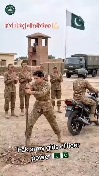 Pakistan Ki Bahadur Women Soldiers 🇵🇰⚔️ #shortsvideo