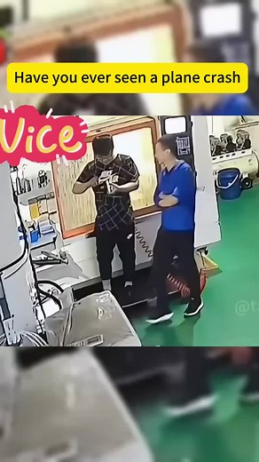 Have you ever seen a plane crash#cnc #machine #cncmachine