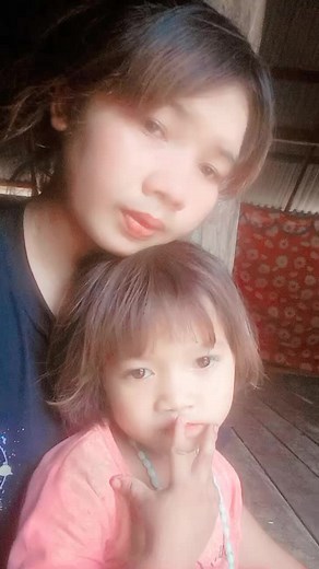 Video của Thuot 81 (@thuot2001) với bản nhạc nhạc nền - Tswb_Xyooj_( Radio ) - ❤️‍🩹***Suy một chút***❤️‍🩹