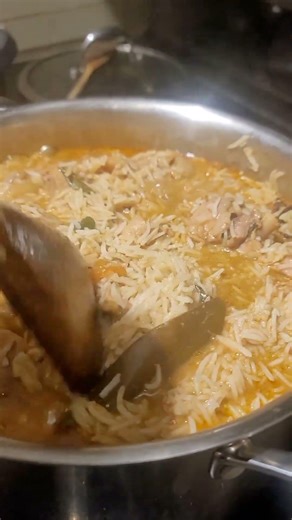 This Spicy Jaffna Chicken Biryani Will Blow Your Mind! 🔥