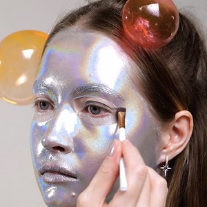 19K views · 35 reactions | Makeup Idea So Futuristic They Look Unreal! #fblifestyle | 5-Minute Crafts Like | Facebook