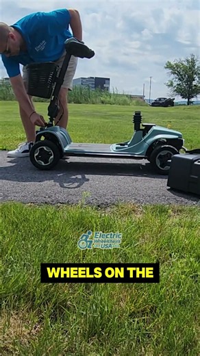 This Mobility Scooter Comes Apart SO Easily! 😱🛵 | Pride Baja Bandit