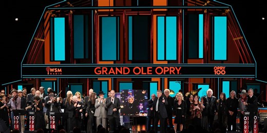 Country Star Gets “Long-Overdue” Invitation to Grand Ole Opry