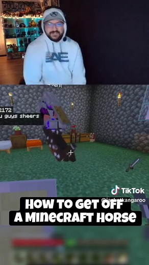 How to Get Off a Minecraft Horse Easily